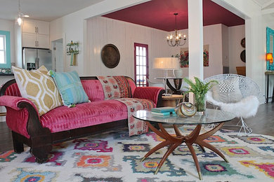 Example of an eclectic family room design in Nashville