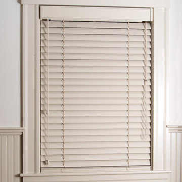 Classic Wooden Venetian Blind