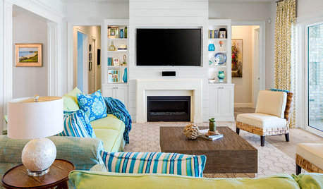 Houzz Tour: Cheery and Colorful in Tampa