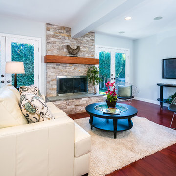 Contemporary Los Angeles Family Room