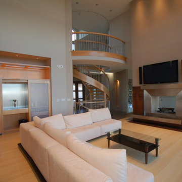 Custom Contemporary Golf Course Home