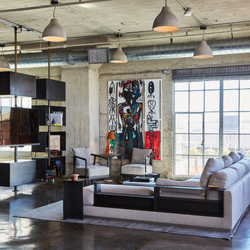 DTLS Industrial Loft Apartment: Living Space