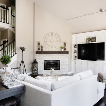 Echo Falls Home - Family Room