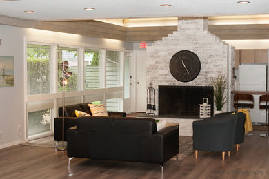 Family room - contemporary family room idea in Vancouver