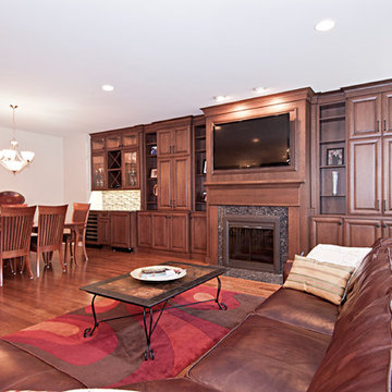 Elegant Built in Bookcases and Bar