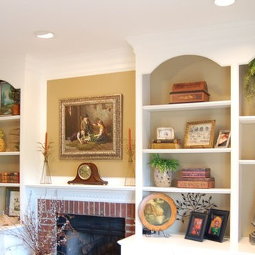Family Room Built-in Bookcases