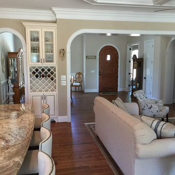 Family Room/Entry