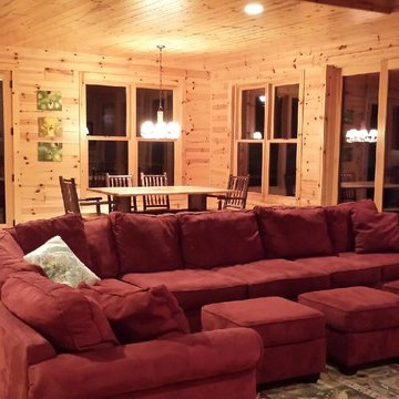 Family Room - Log Cabin Home
