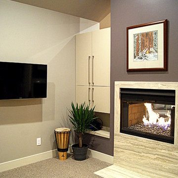 FAMILY ROOM SEE-THROUGH FIREPLACE