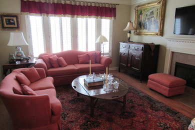 Family Room Staging