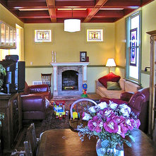 Farmhouse Family Room by W. David Seidel, AIA - Architect