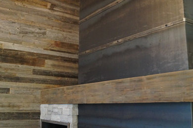 Inspiration for a rustic family room remodel in Montreal