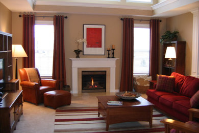 Family room - traditional family room idea in Indianapolis