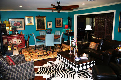 Example of an eclectic family room design in New Orleans