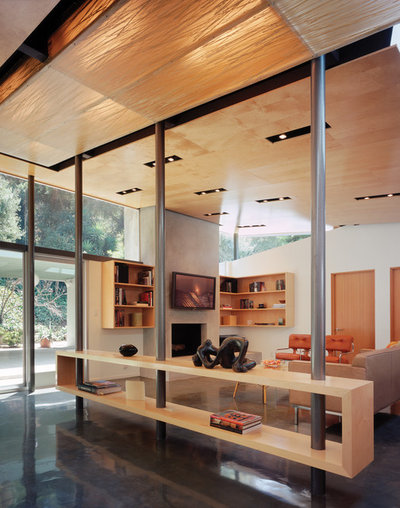 Modern Family Room by Griffin Enright Architects
