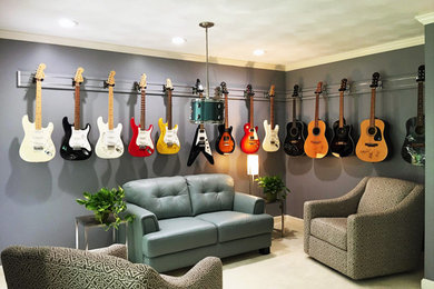 Guitar Hanger MX™