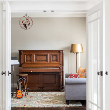 Music Room (off the foyer)