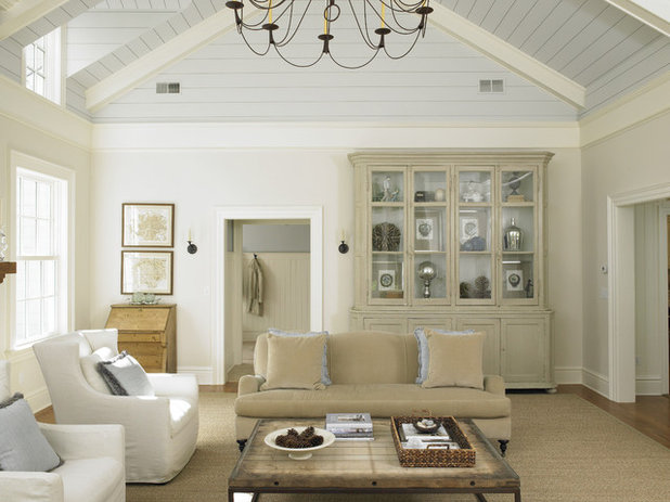 American Traditional Living Room by Huestis Tucker Architects, LLC