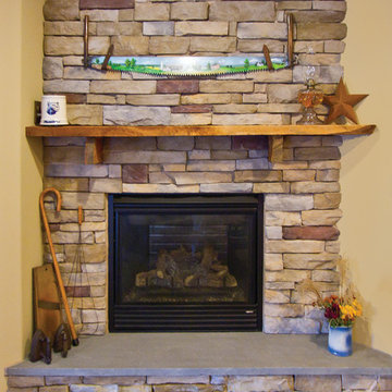 Intercourse, PA Custom Home Fireplace