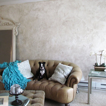 Intonachino Venetian Plaster Walls in a Family Room