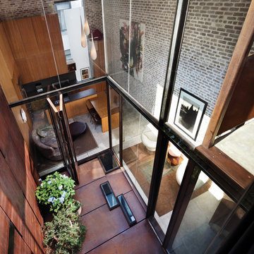 Inverted Warehouse/Townhouse