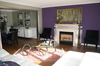 Example of a trendy family room design in Toronto