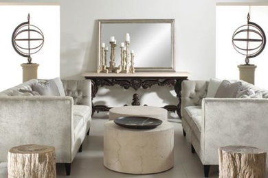 Diseño de sala de estar cerrada bohemia de tamaño medio sin chimenea y televisor con paredes grises y suelo de baldosas de cerámica