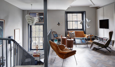Houzz Tour: Smart Design Boosts Space in a Small Upstairs Flat