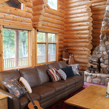 Luxurious Log Cabin