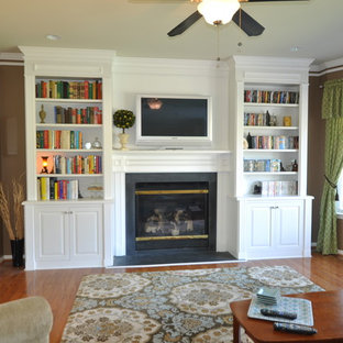 Bookcase With Crown Molding | Houzz