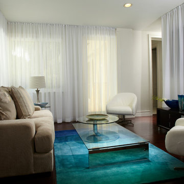 MIAMI FLORIDA - Stephen Tulloch Residence - By J Design Group - Modern Interior