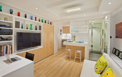 Houzz Tour: Ease and Comfort in 340 Square Feet