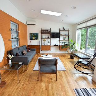 Modern Addition for a Cape Cod