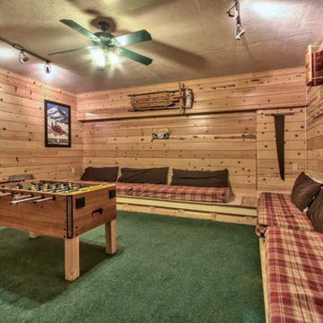 Mountain Lodge For Sale - 10050 Sierra Drive, Soda Springs
