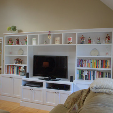 Norwell Wall Unit