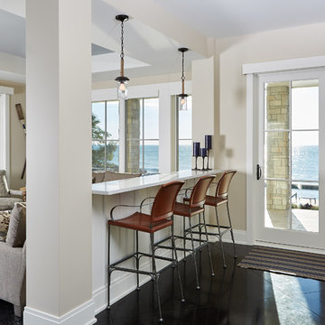 Onaway - Narrow Lakefront Bluff