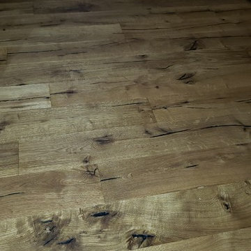 Porcelain Kitchen Floor & Oil Finished Hardwood Greatroom