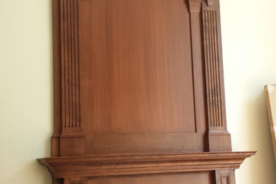 Princeton mantel and panel