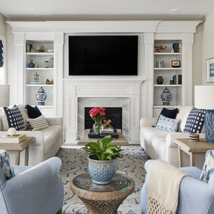 Beach style family room photo in Wilmington