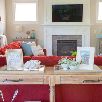 Refreshing Coastal Hues Add Relaxing Mood to Family-Friendly Space