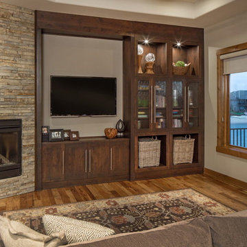 Rustic Chic Lakehouse