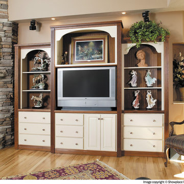 Showplace Cabinets - Family Room