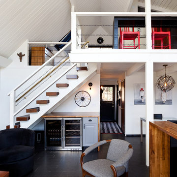 SLEEPLESS in PORTLAND: Houseboat Diary