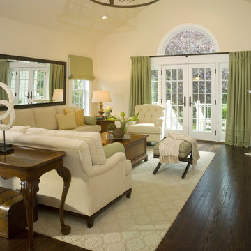 Sophisticated and Peaceful Family Room