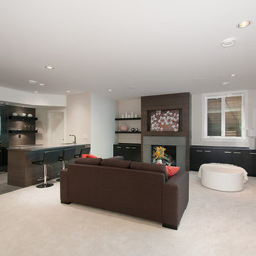 Sophisticated and Sleek Entertainment and Bar