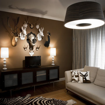 Supon Phornirunlit/ Naked Decor