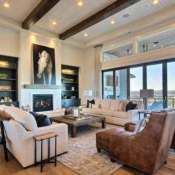 The Aurora : 2019 Clark County Parade of Homes : Great Room