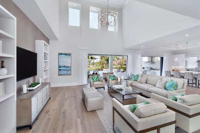 Transitional family room photo in Miami