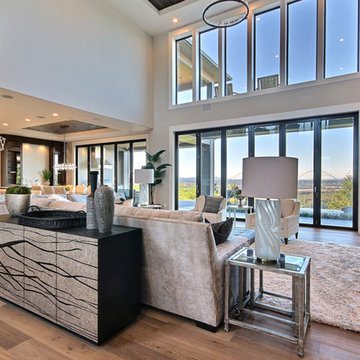 The River's Point : 2019 Clark County Parade of Homes : Two-Story Great Room