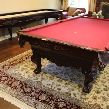 The St Andrews Shuffleboard and Pool Table